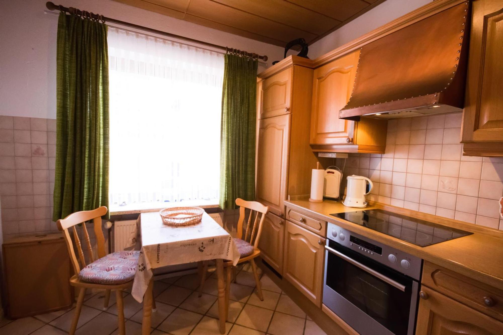 Haus Lily Nr.02 Bis Zu 6 Personen Davon Max. 2 Kinder Бюзум Екстер'єр фото