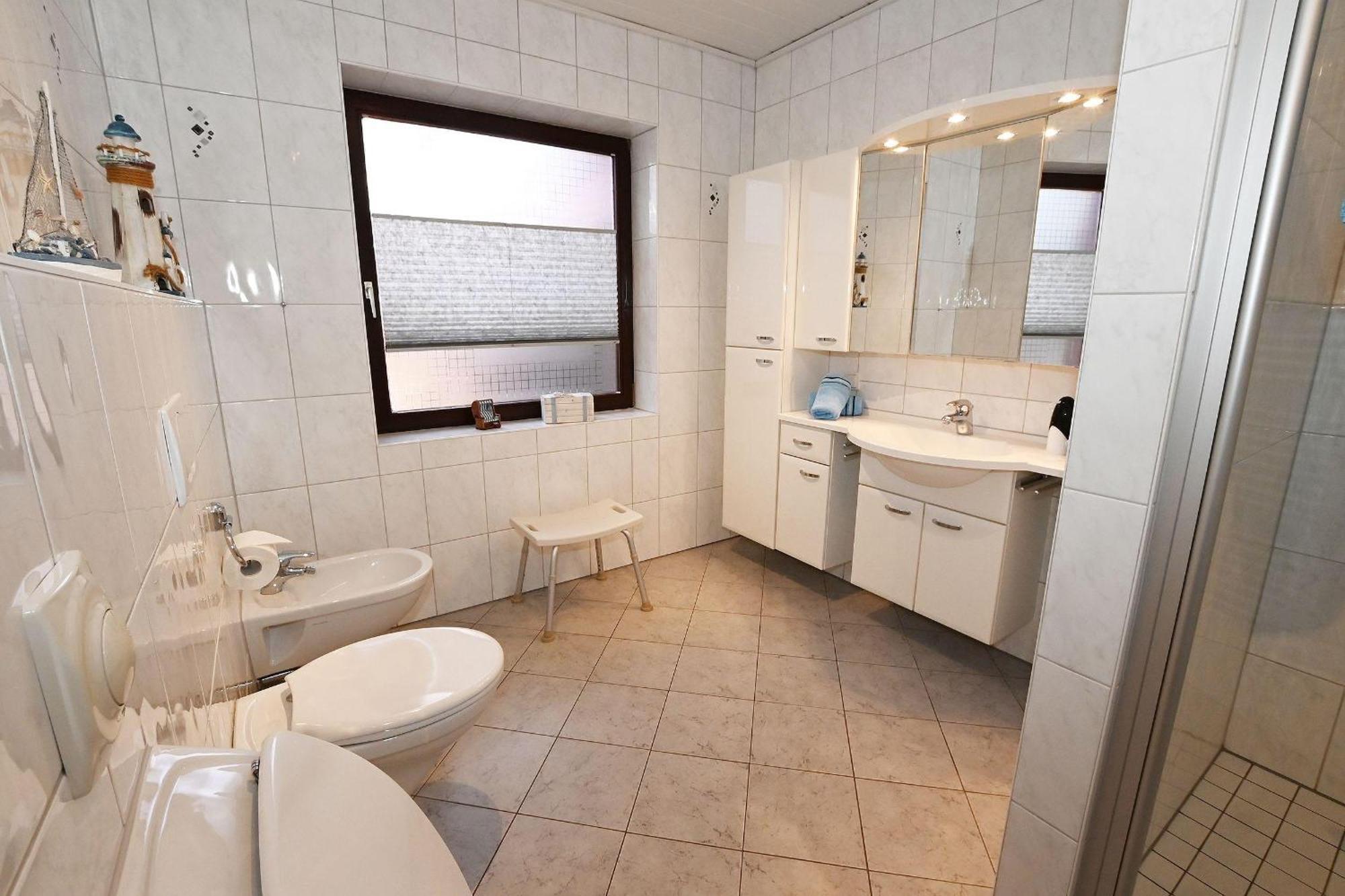Haus Lily Nr.02 Bis Zu 6 Personen Davon Max. 2 Kinder Бюзум Екстер'єр фото